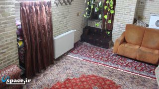 نمای داخلی اتاق گلاب اقامتگاه سنتی عمارت گلابگیر - قم